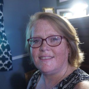 Meet your Posher, Carole-anne